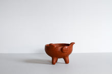 Load image into Gallery viewer, Barro Rojo (red clay) pig dish